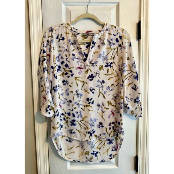 Daniel Rainn Floral V Neck Flowy Hi Low Top size Small - Picture 5 of 10